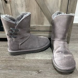 UGG Constantine Genuine Lamb Shearling Lined Boot in Gray size 9